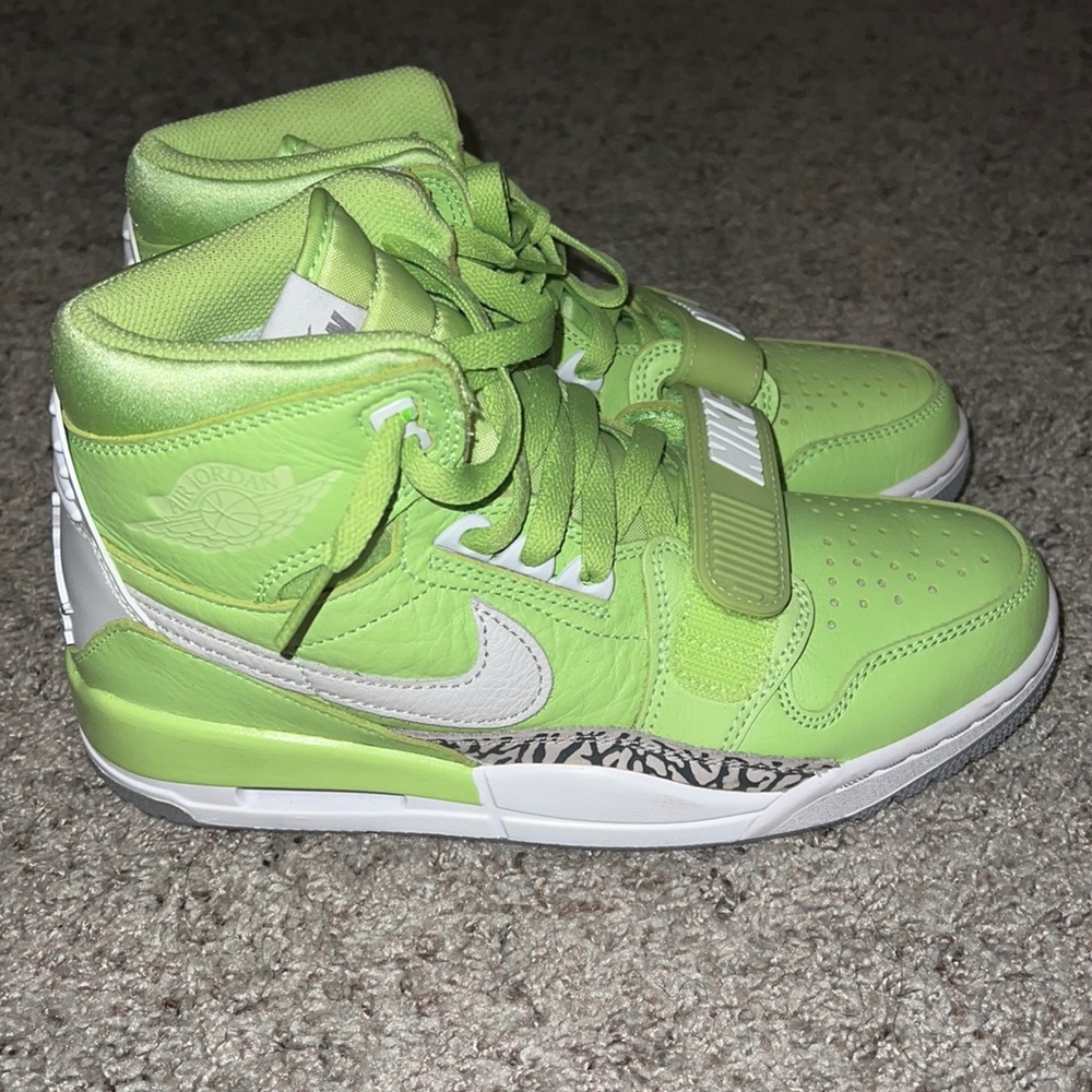 Just Don Legacy 312 Ghost Green